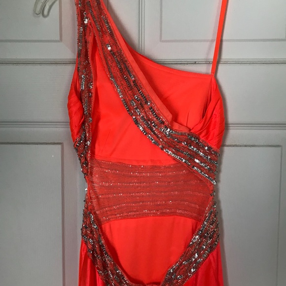 Prom Dress - Picture 3 of 3